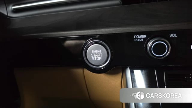 Kia Carnival 4th generation id 4591705 из Кореи 8