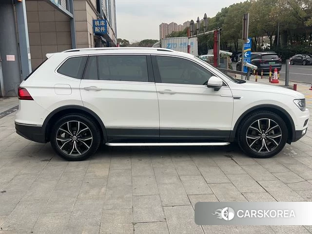 Volkswagen Tiguan L id 4213775 из Китая 8