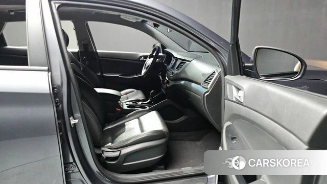 Hyundai All New Tucson id 3867468 из Кореи 8