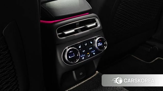 Genesis GV70 id 3819021 из Кореи 8