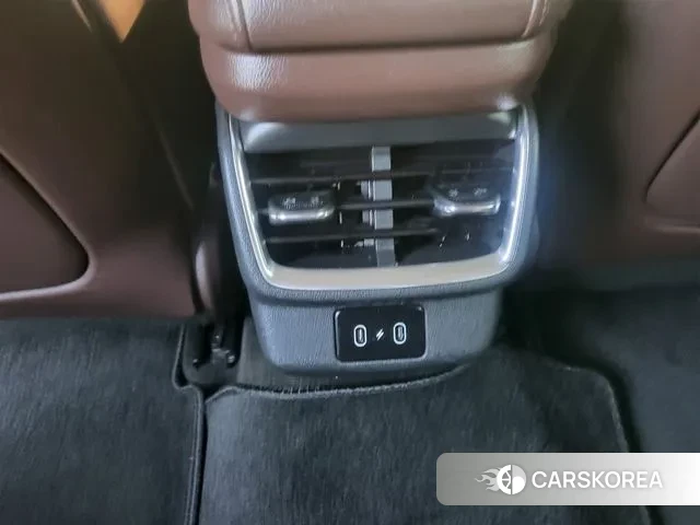 Hyundai Grandeur (GN7) id 3317059 из Кореи 8