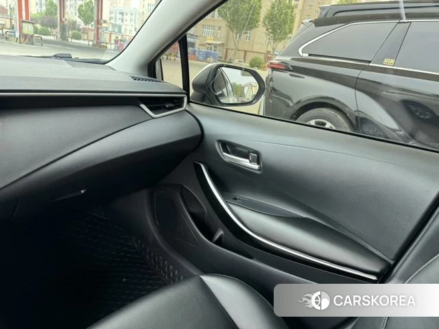 Toyota Corolla id 4333551 из Китая 8