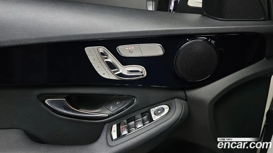 Mercedes-Benz C-Class W205 id 1870398 из Кореи 8