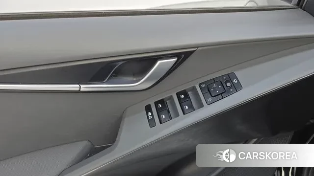 Kia Di Ol Nu Niro id 3322965 из Кореи 8