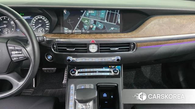 Genesis G90 id 4652095 из Кореи 8