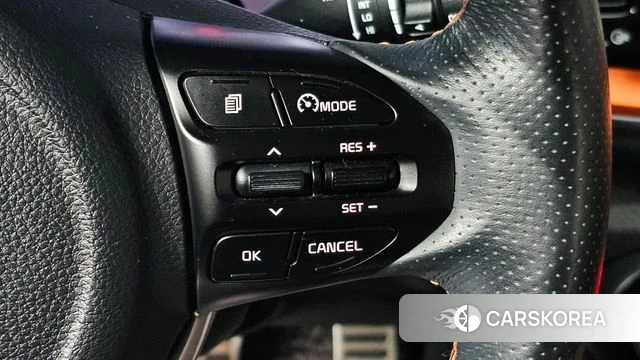 Kia Stonic id 4895535 из Кореи 8