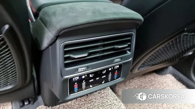 Audi RSQ8 (4M) id 2939807 из Кореи 8