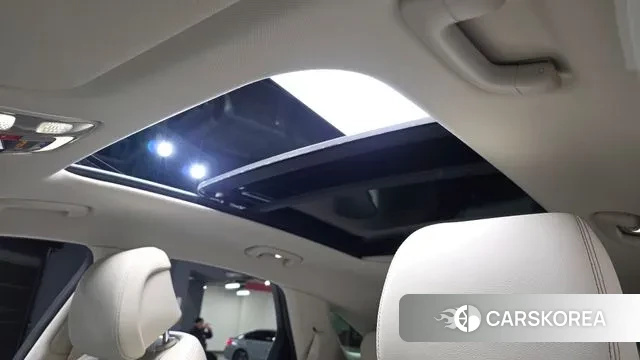 Genesis GV70 id 3561677 из Кореи 8