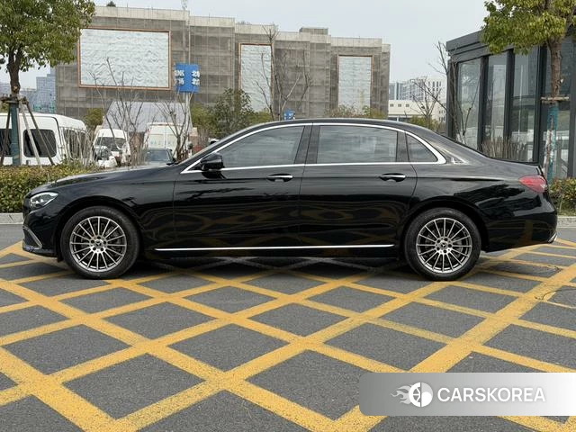 Mercedes-Benz E-class id 4271678 из Китая 8
