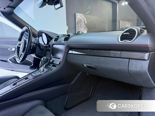 Porsche 718 Boxster id 3904261 из Кореи 8