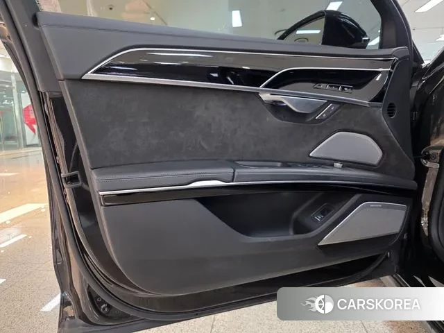 Audi A8 (D5) id 2890363 из Кореи 8