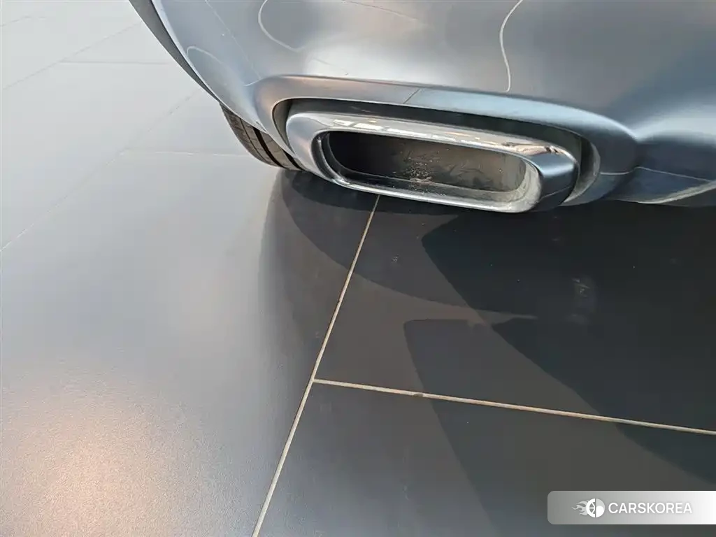 Mercedes-Benz GLB id 4589333 из Китая 8