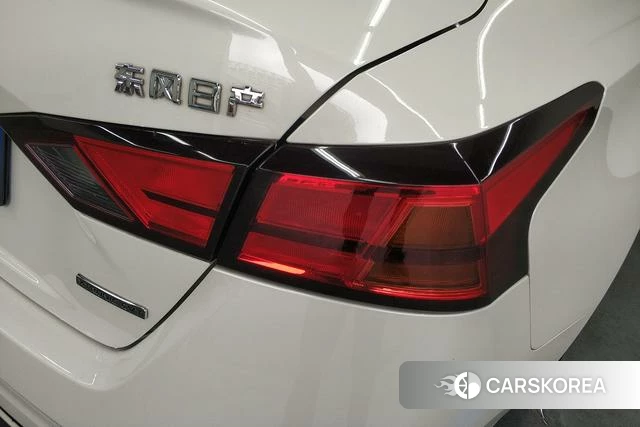 Nissan Teana id 4320951 из Китая 8