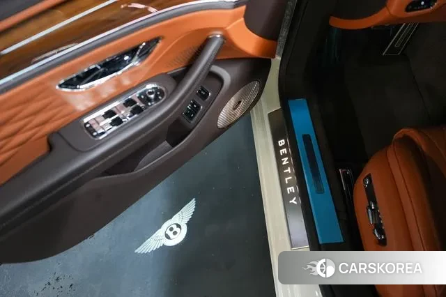 Bentley Flying Spur 3rd Generation id 3596889 из Кореи 8