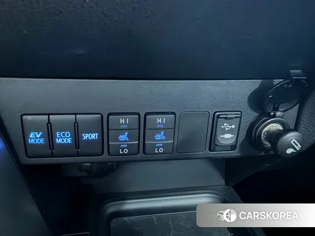 Toyota RAV4 id 4430661 из Кореи 8