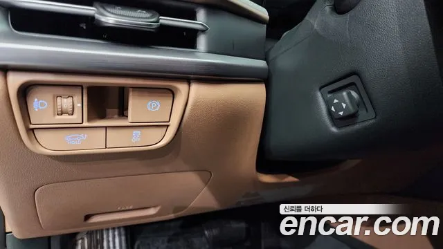 Hyundai Grandeur (GN7) id 2679945 из Кореи 8