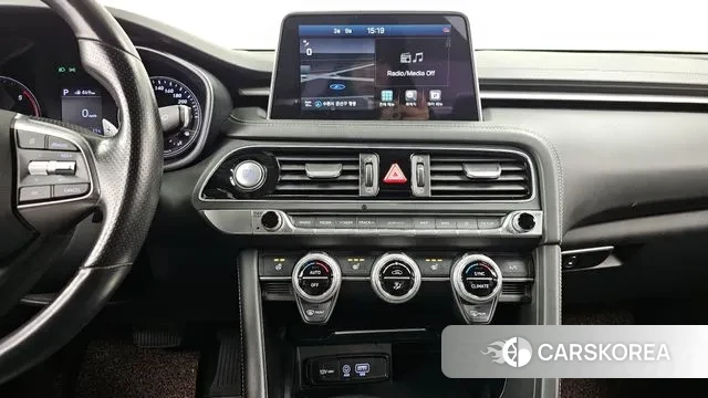 Genesis G70 id 3761387 из Кореи 8