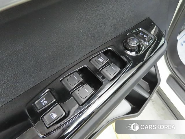 Ssangyong Torres id 3883882 из Кореи 8