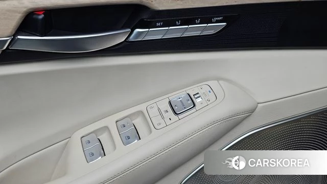 Genesis G90 id 4568446 из Кореи 8