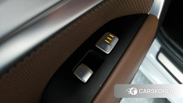 Genesis G70 id 4269215 из Кореи 8