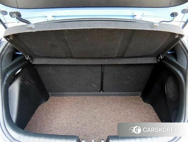 Hyundai Veloster (JS) id 4286011 из Кореи 8
