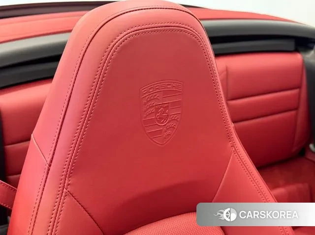 Porsche 911(992) id 3278387 из Кореи 8