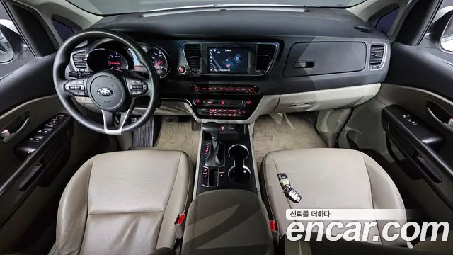 Kia The New Carnival id 2664644 из Кореи 8