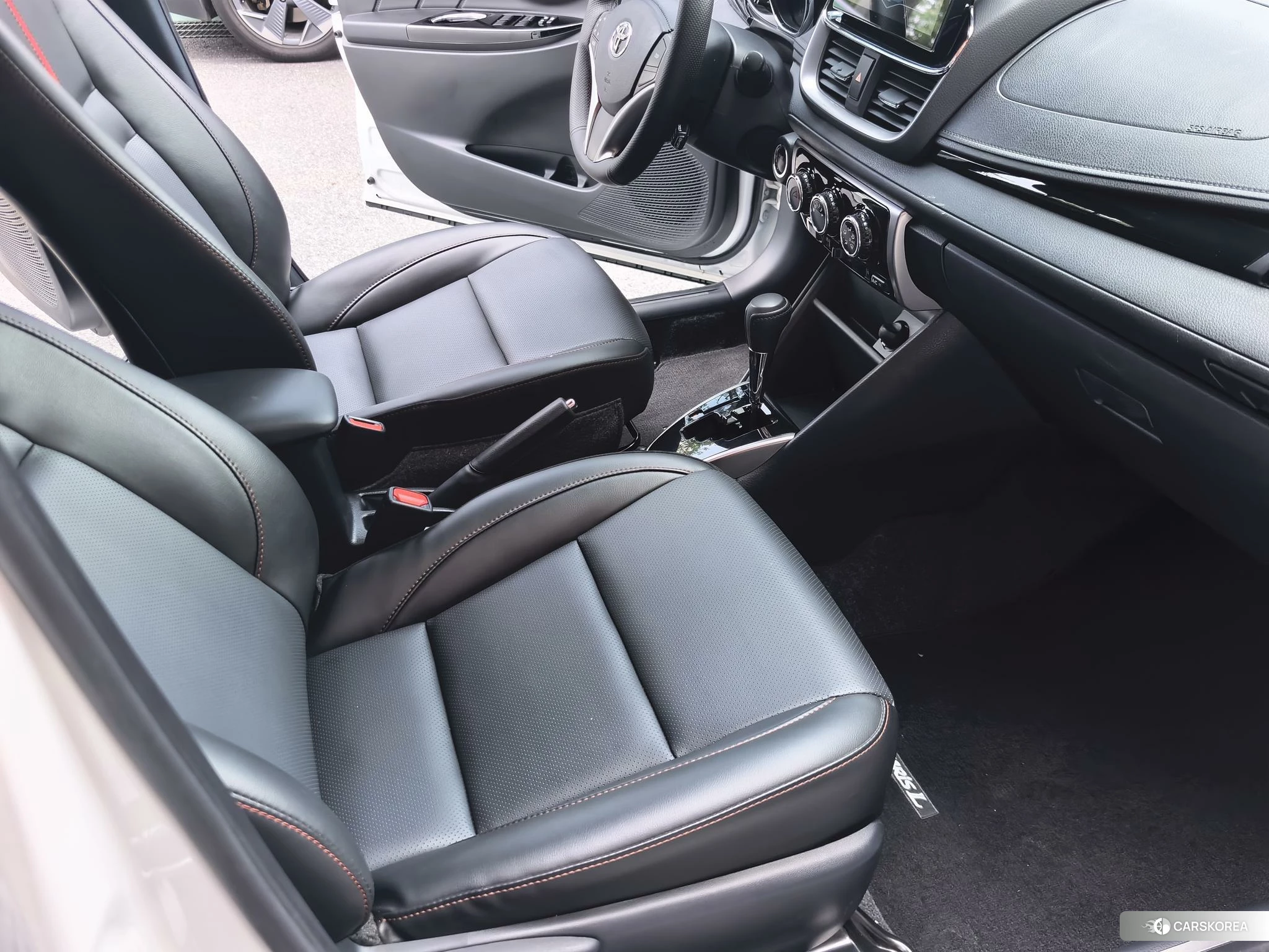 Toyota YARIS L Zhixuan id 4419165 из Китая 8
