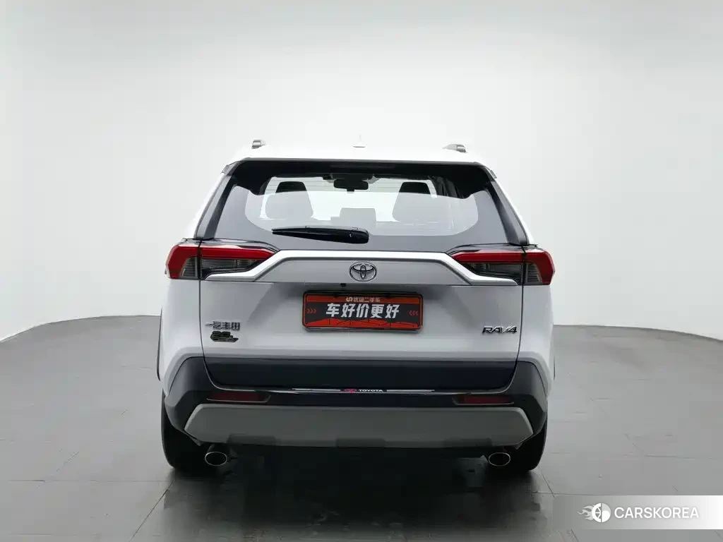 Toyota RAV4 id 4681242 из Китая 8