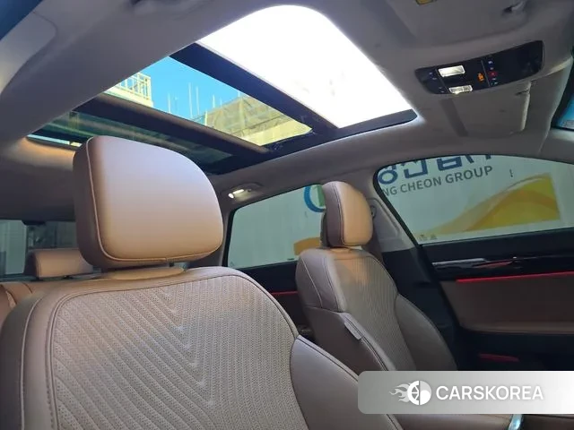 Hyundai Grandeur Hybrid (GN7) id 3576238 из Кореи 8