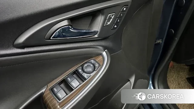 Chevrolet (GM Daewoo) The New Malibu id 3101619 из Кореи 8