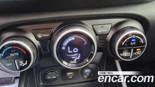 Hyundai Venue id 2860138 из Кореи 8