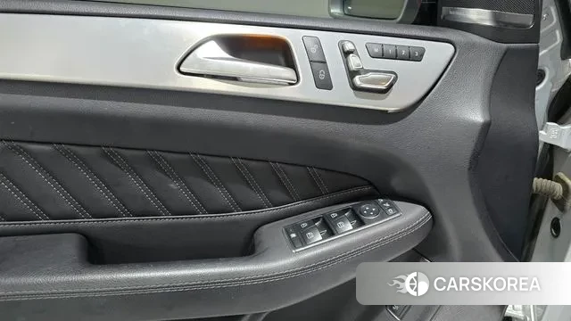 Mercedes-Benz GLE - Class W166 id 2966725 из Кореи 8