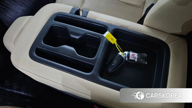 Hyundai Staria id 4905743 из Кореи 8