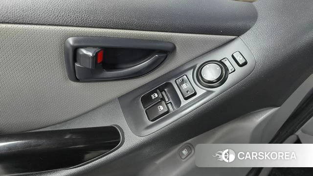 Hyundai The New Grand Starex id 4396876 из Кореи 8