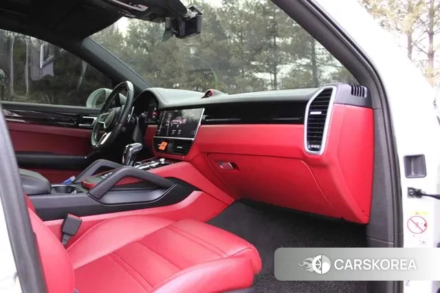 Porsche Cayenne (PO536) id 3717429 из Кореи 8