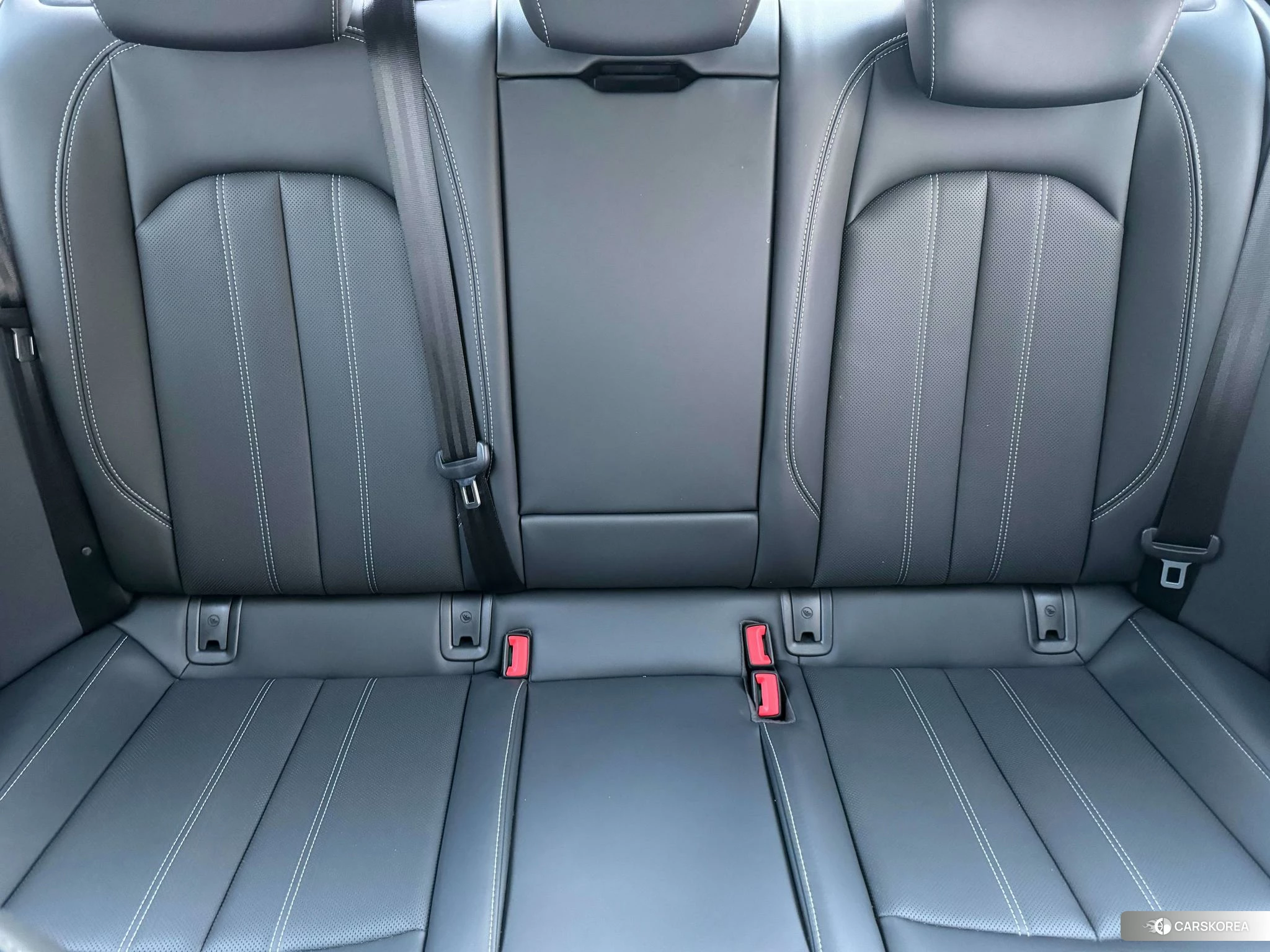 Audi A4L id 4455537 из Китая 8