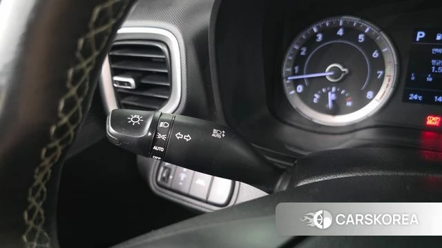 Hyundai Venue id 4397347 из Кореи 8