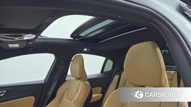Volvo S60 3rd generation id 4836360 из Кореи 8