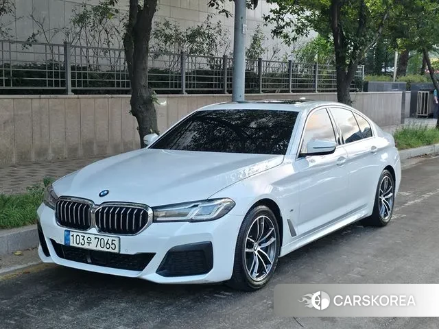 BMW 5 Series (G30) id 3070886 из Кореи 8