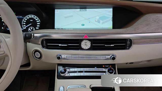 Genesis G90 id 4666760 из Кореи 8