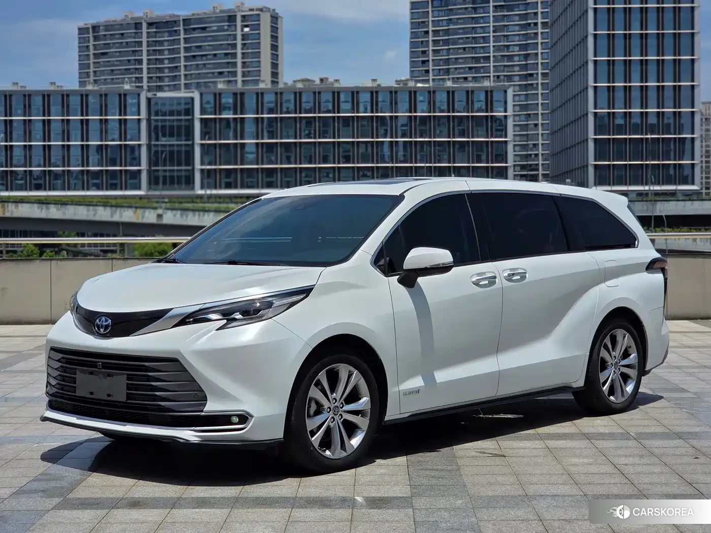 Toyota Sienna id 4622416 из Китая 8