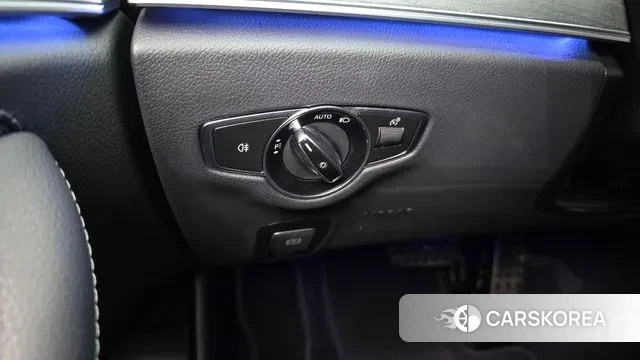 Mercedes-Benz E-Class W213 id 3616159 из Кореи 8