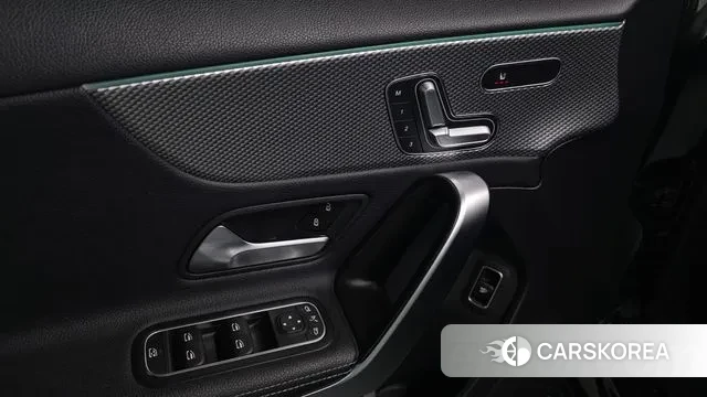 Mercedes-Benz A-Class W177 id 3335085 из Кореи 8