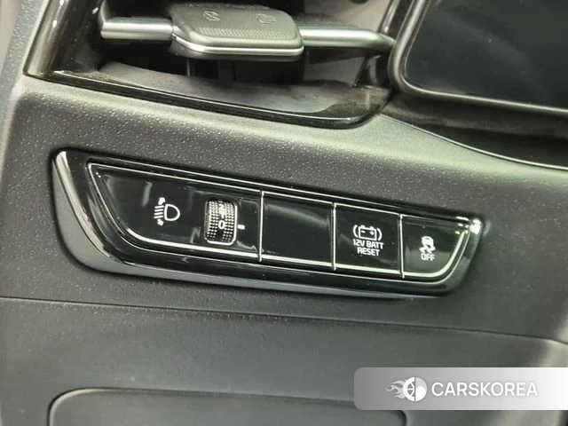 Kia Di Ol Nu Niro id 4541599 из Кореи 8