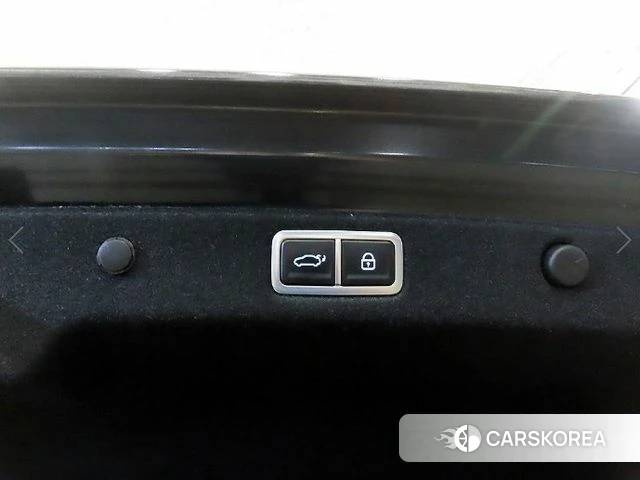 Hyundai Grandeur Hybrid (GN7) id 4929073 из Кореи 8