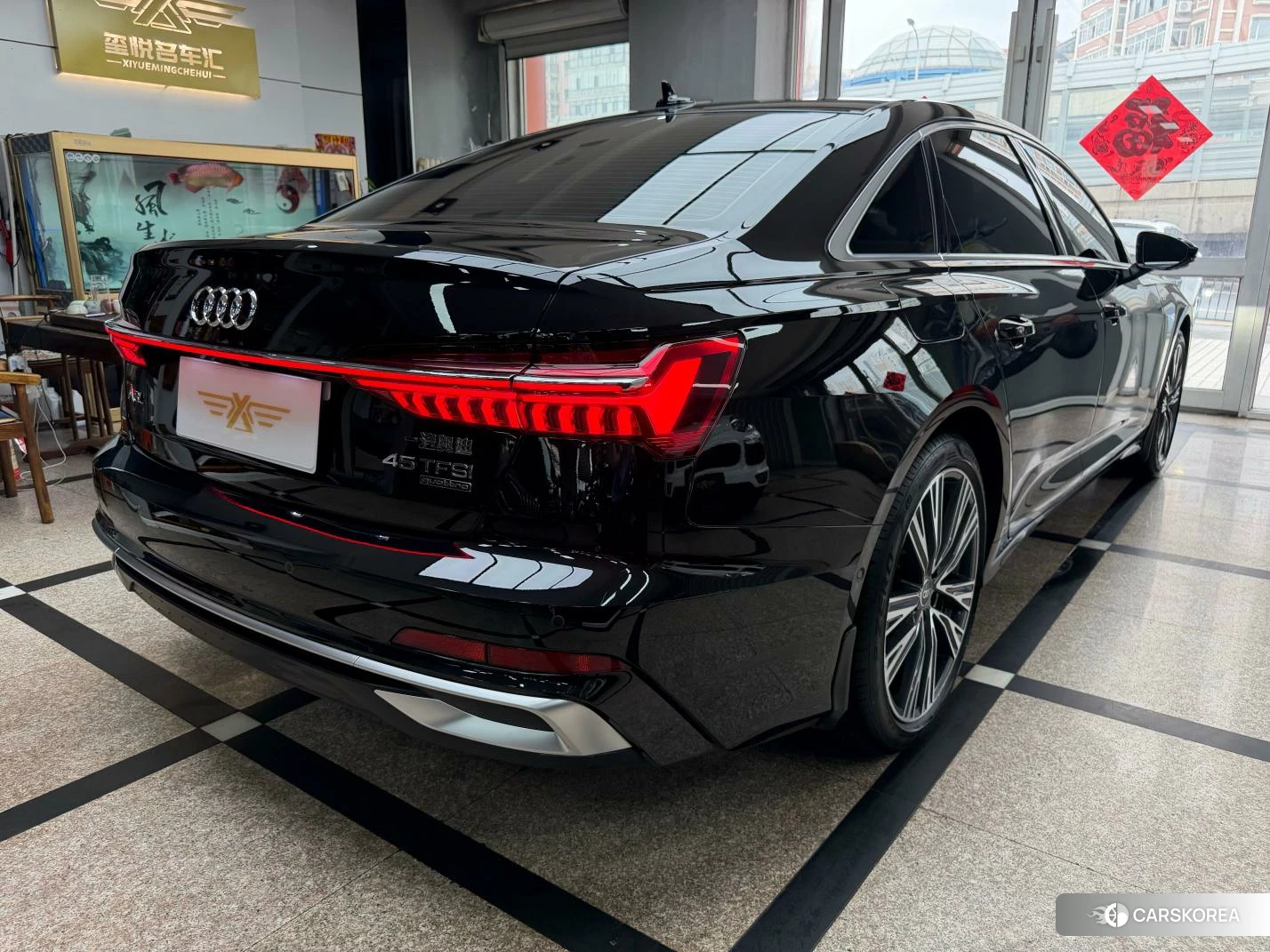 Audi A6L id 4473608 из Китая 8