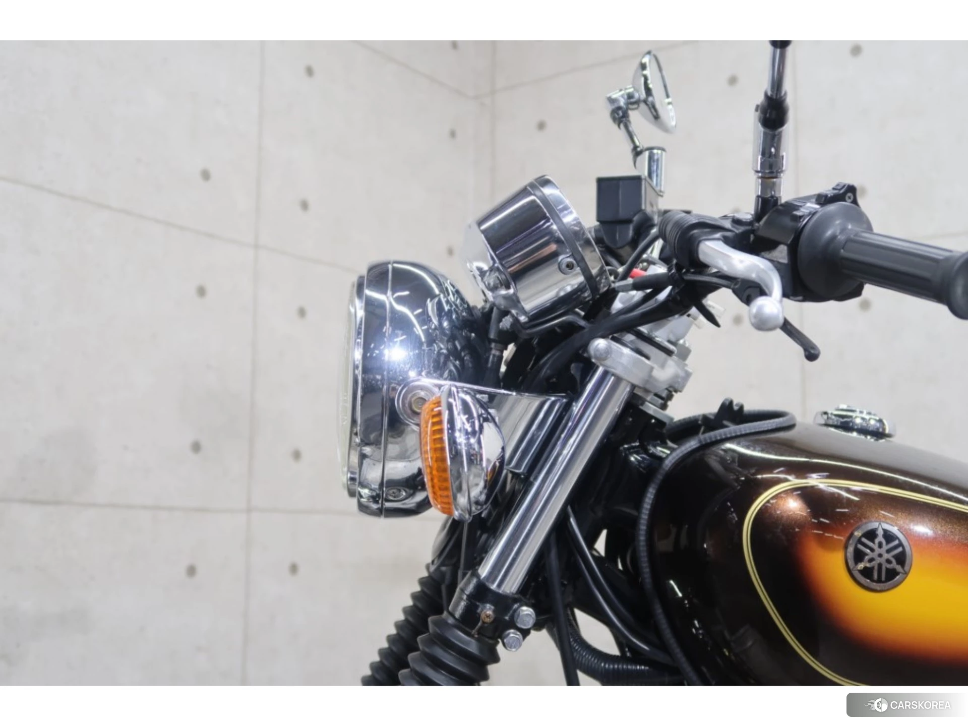 Yamaha SR 400 id 4374373 из Японии 8