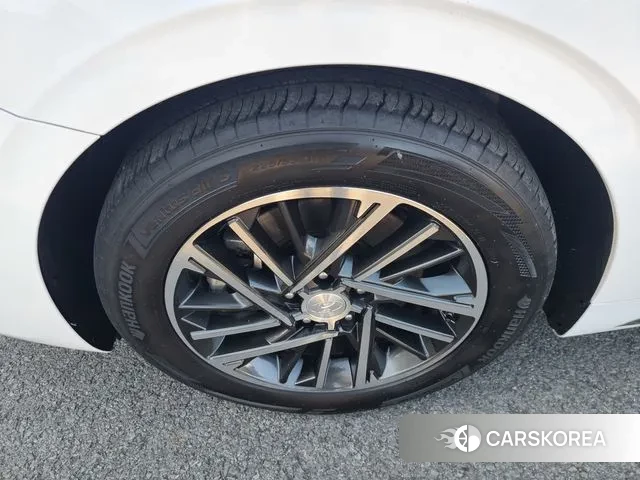 Hyundai The New Grandeur IG id 3606356 из Кореи 8