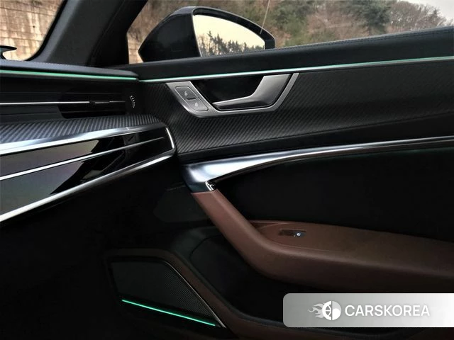 Audi A6 (C8) id 3851276 из Кореи 8